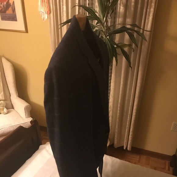 Hickey Freeman Ltd.Mens wool Coat